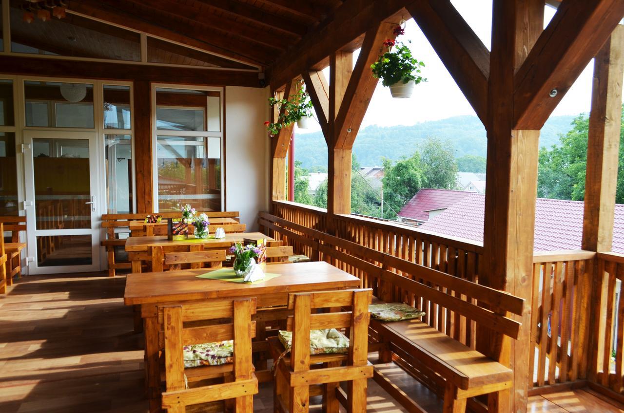 Dubove Golden Palace מראה חיצוני תמונה